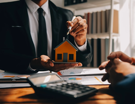 Real Estate Lawyer in Milton 2